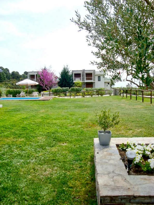 Villa #Luxlikehome - Marni Luxury Beachfront Maisonette Ladhokopana